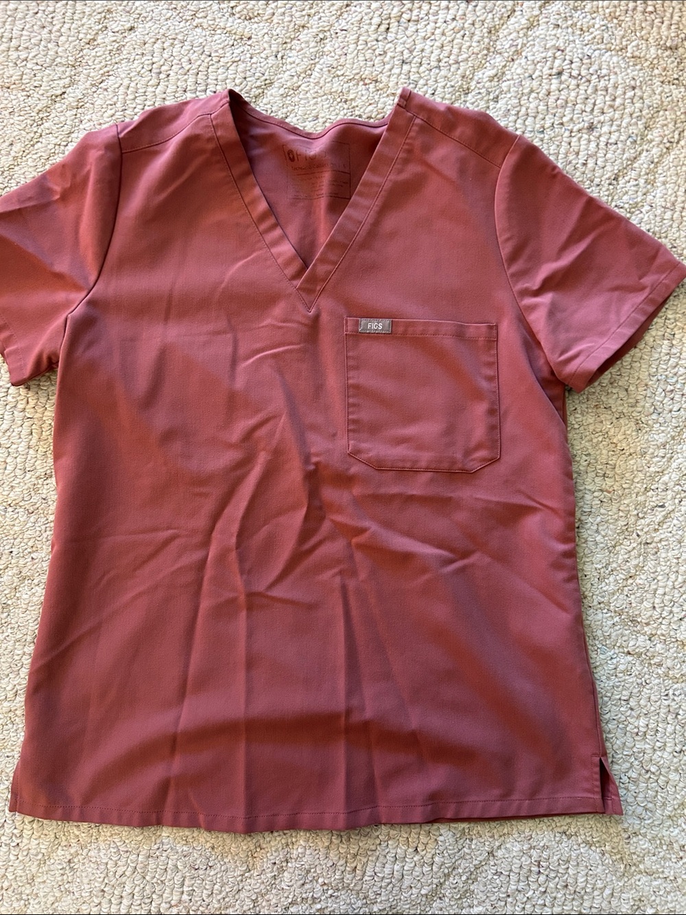 FIGS V-Neck Top in Mauve